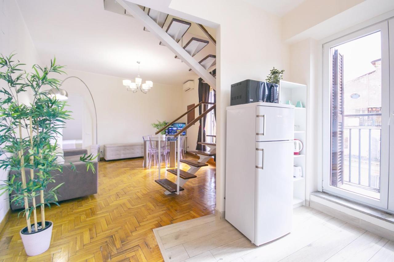 Penthouse In The Heart Of The Center Apartment Rom